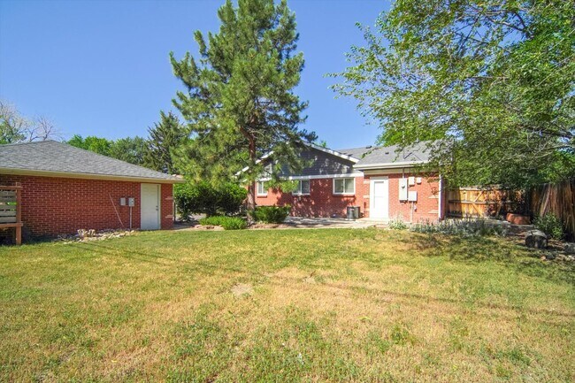 Building Photo - Charming Olde Town Arvada Home!