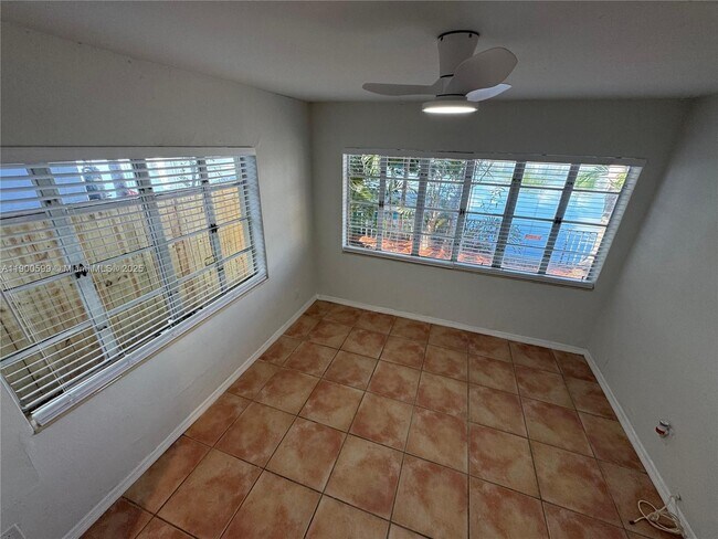 Building Photo - 8300 Byron Ave