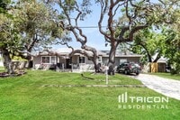 Building Photo - 10719 Cherokee Dr