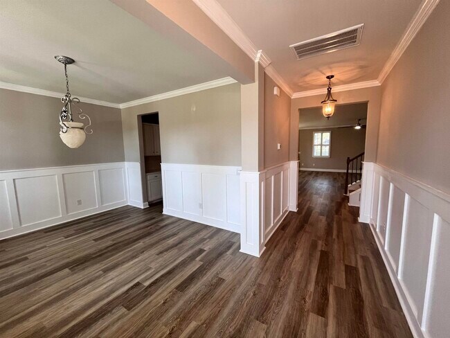 Building Photo - 575 Chatham Ct NW