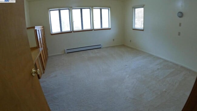 Building Photo - 9 Reservoir St