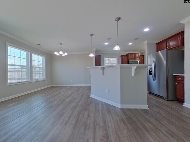 Building Photo - 313 Fairford Rd