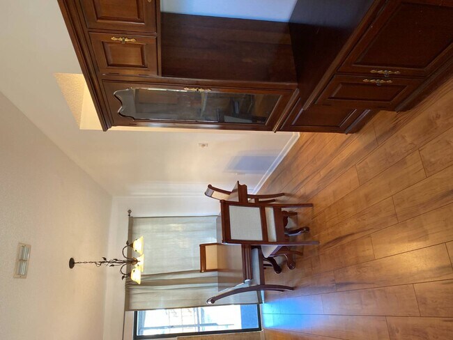 Building Photo - 5344 Elwood Rd