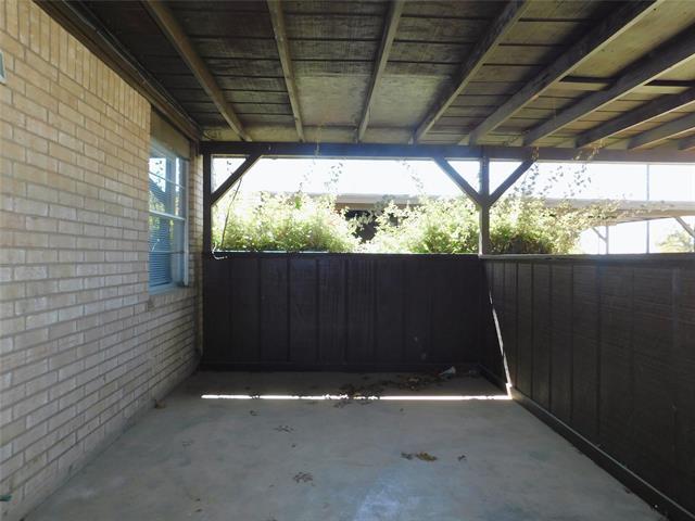 Building Photo - 2408 Bernard St