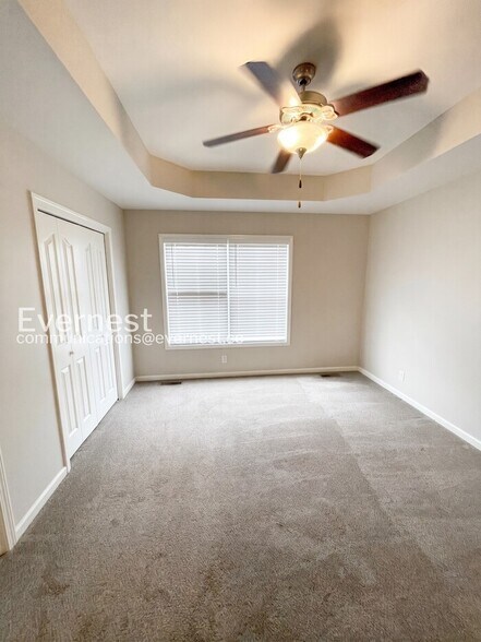 Building Photo - 3800 N Cindy Jo Dr