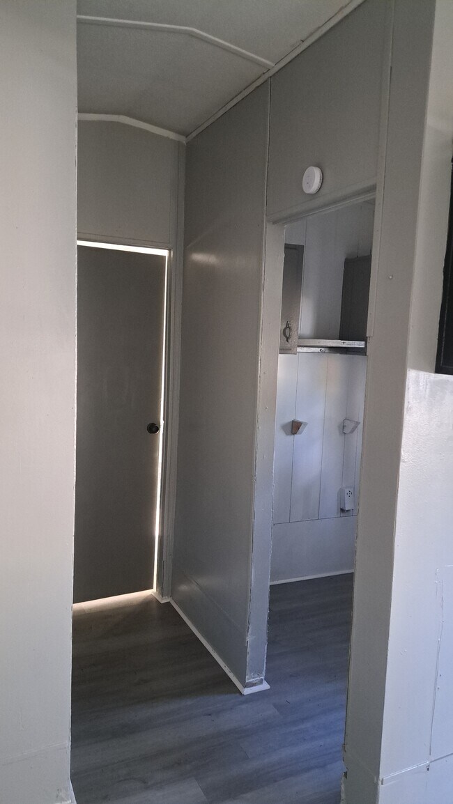 Building Photo - 304 Bayonet Dr