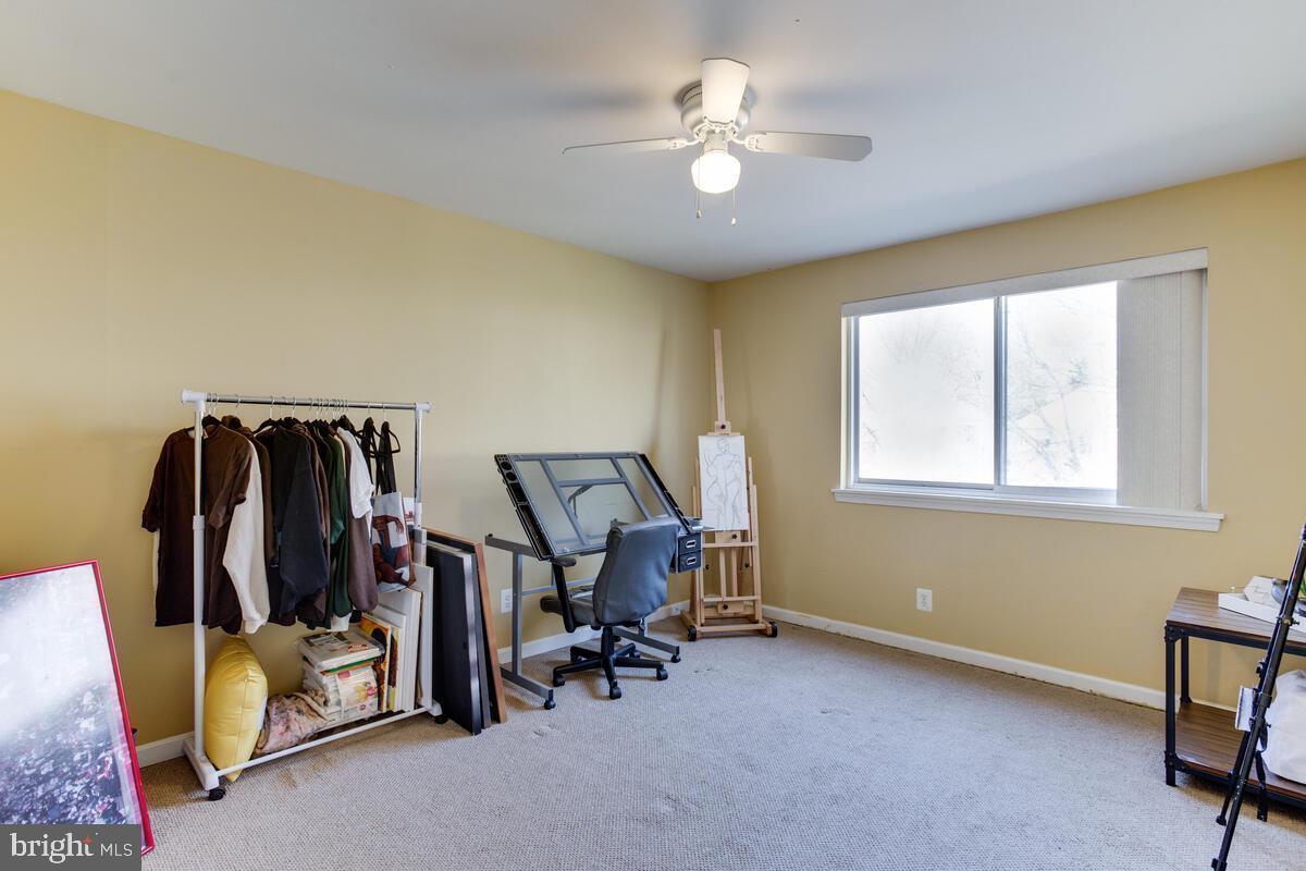 Building Photo - 2500 Markham Ln
