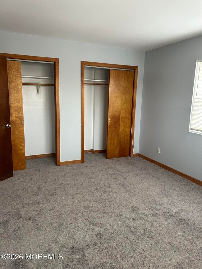 Building Photo - 732 Ocean Ave N