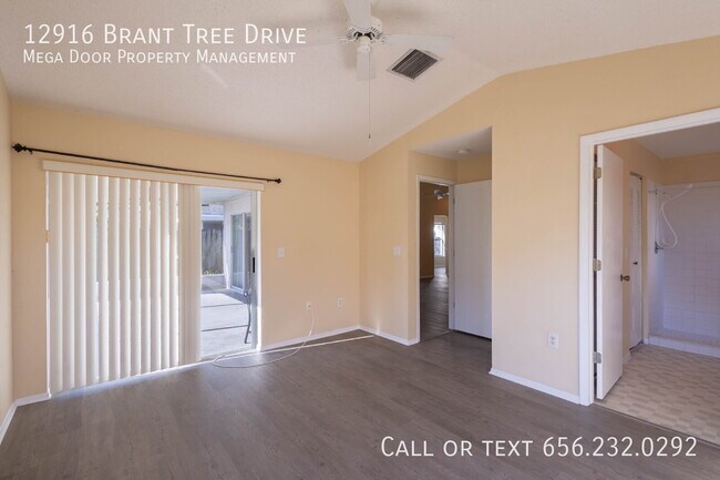 Building Photo - 12916 Brant Tree Dr