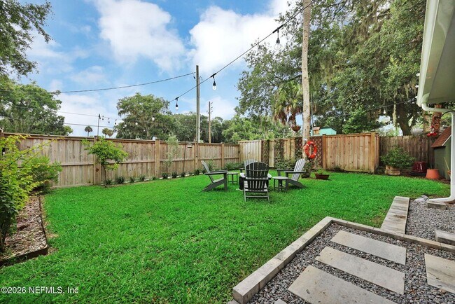 Building Photo - 1104 Boca Grande Ave