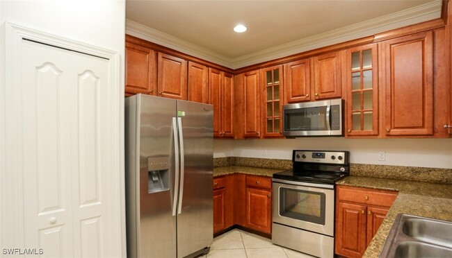 Building Photo - 7069 Venice Way