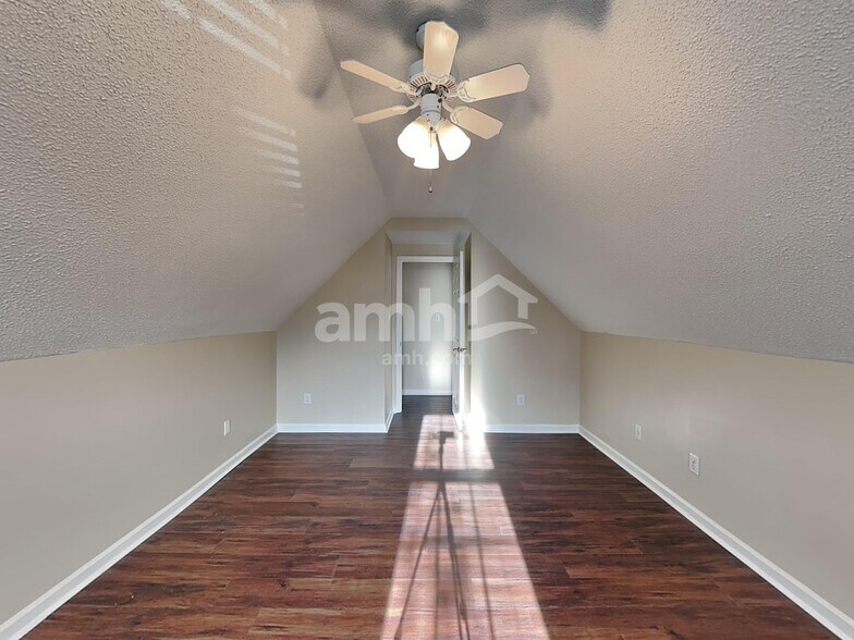 Building Photo - 2917 Compton Ct NW