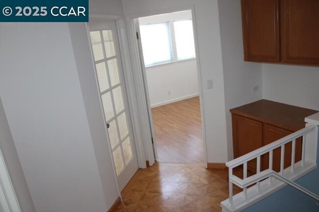 Building Photo - 151 Grenadine Way