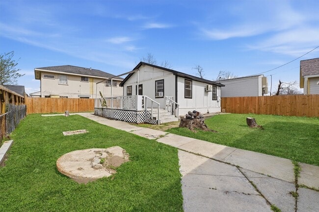 Building Photo - 3531 Cedar Hill Ln