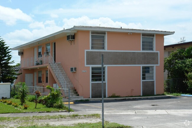 Building Photo - 6350 W Flagler St
