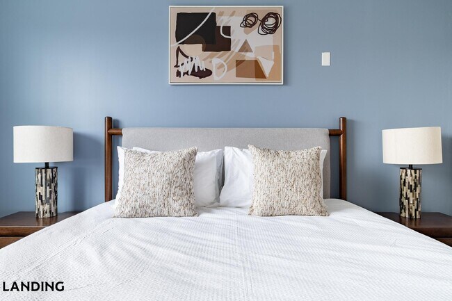 Building Photo - 100 Lexington St