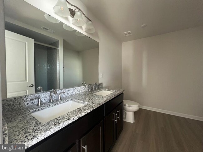 Building Photo - 35 Signal Knob Cottage Dr