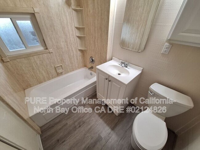 Building Photo - 771 E Cotati Ave