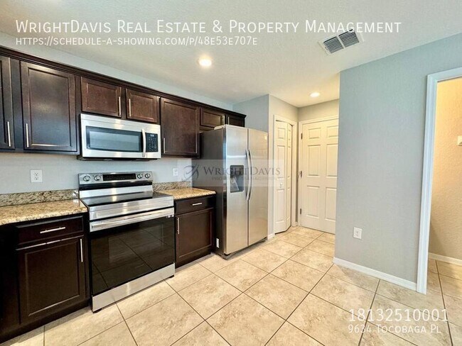 Building Photo - 9634 Tocobaga Pl