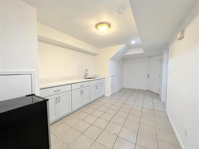 Building Photo - 1587 31st Ave