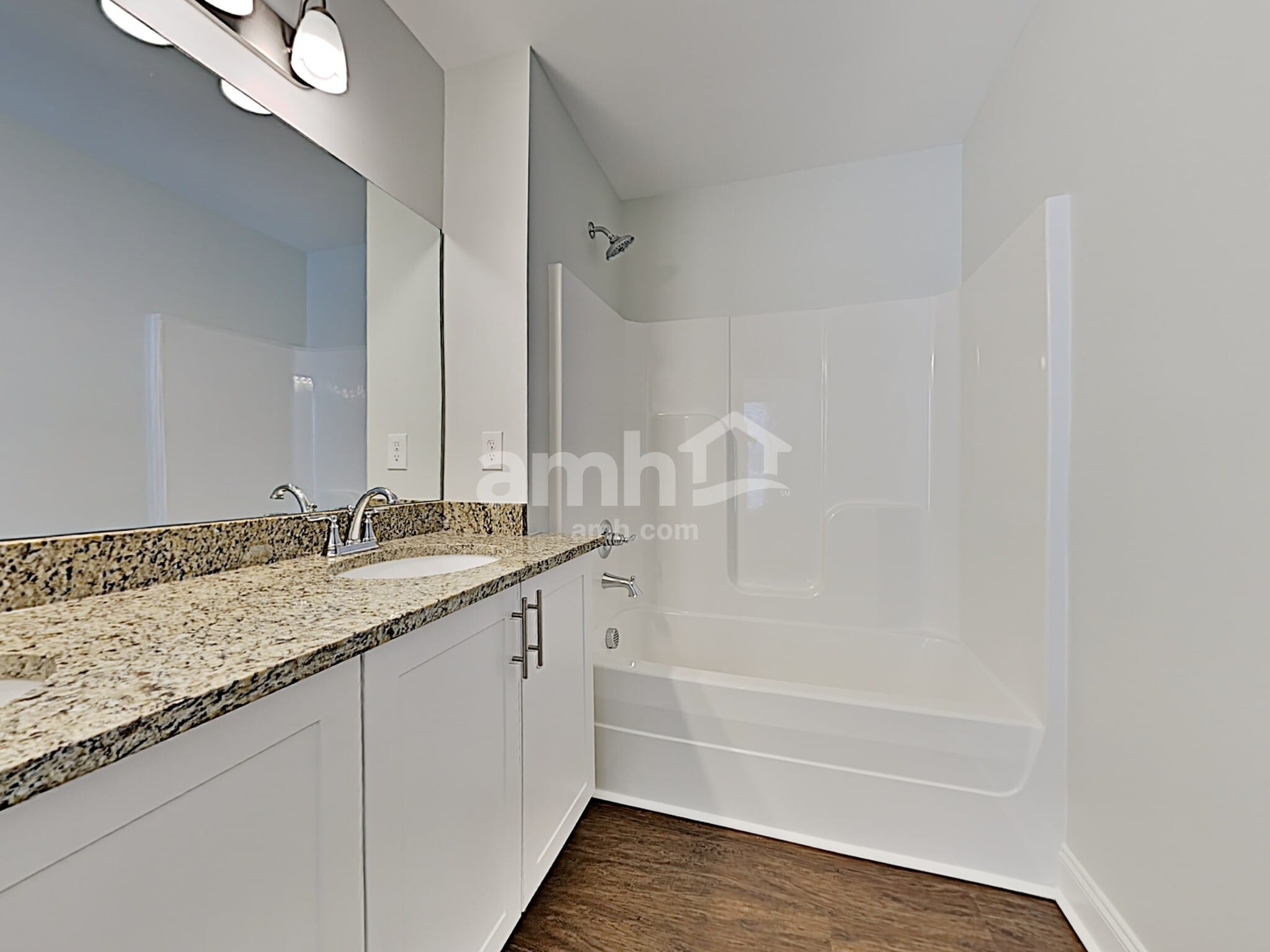 Building Photo - 5512 Central Grove Sq