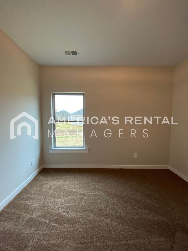 Building Photo - DEPOSIT PENDING!!! - Home for Rent in Parrish, AL!!!