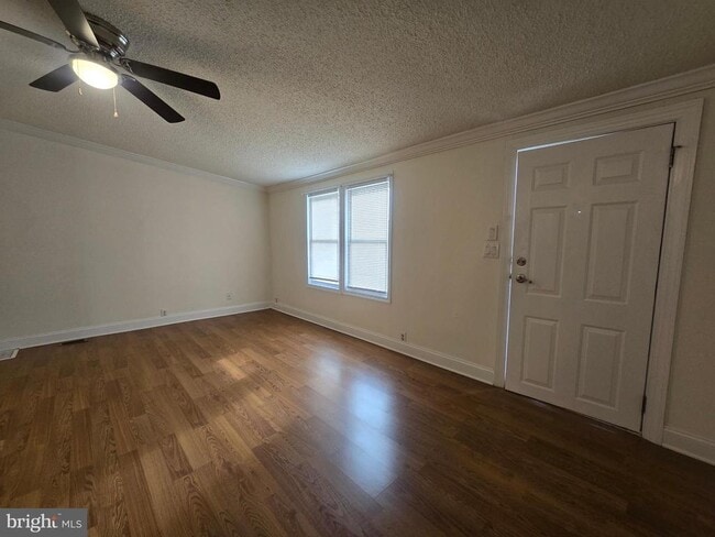 Building Photo - 103 Beth Pl