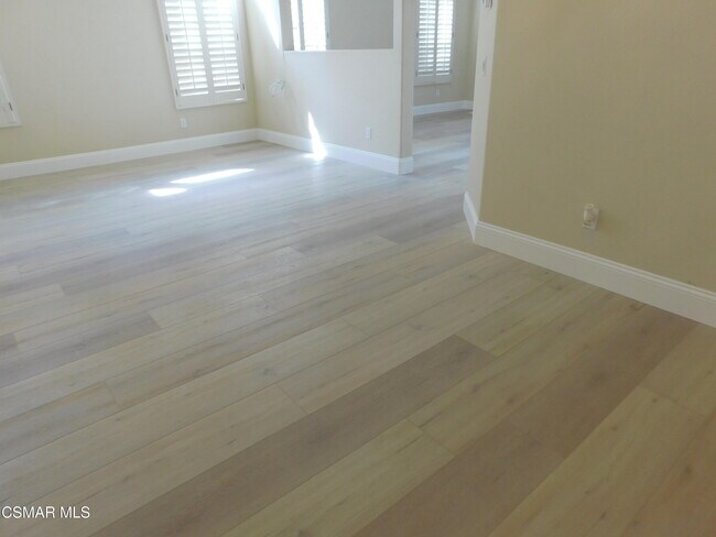 Building Photo - 4887 Santo Dr