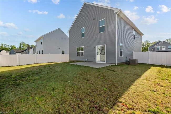 Building Photo - 103 Sourgum Ln