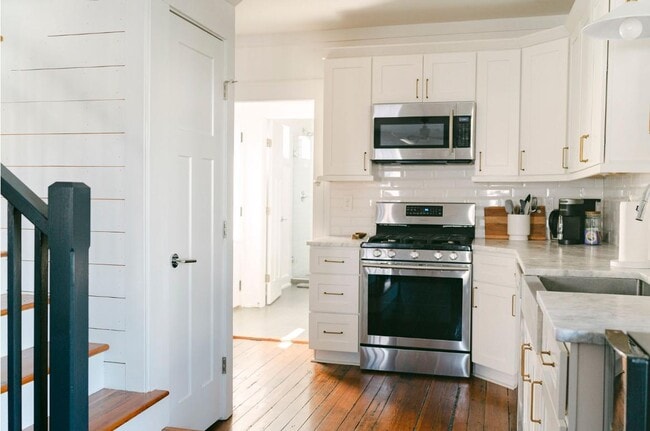 Building Photo - 29 Kennedy St