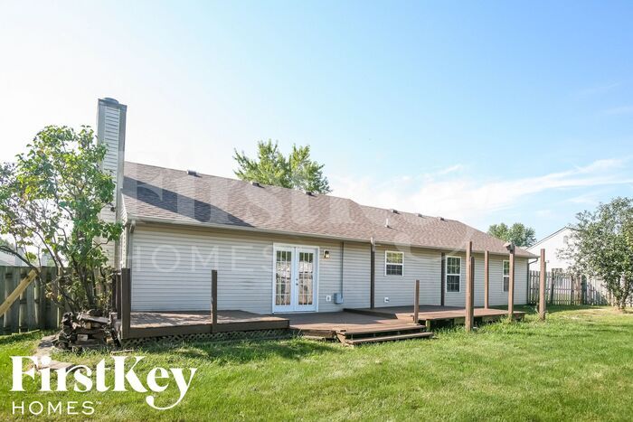 Building Photo - 5170 Gateway Ave