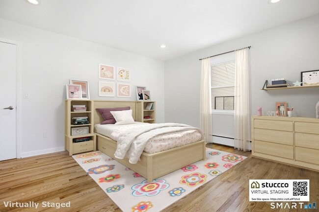 Building Photo - 24 Congress St