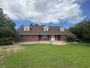 Building Photo - Incredible West Jordan home for rent!