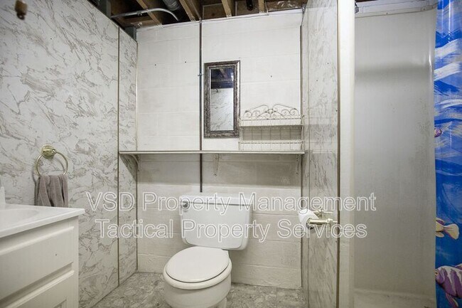Building Photo - 6188 Cabrini Ln