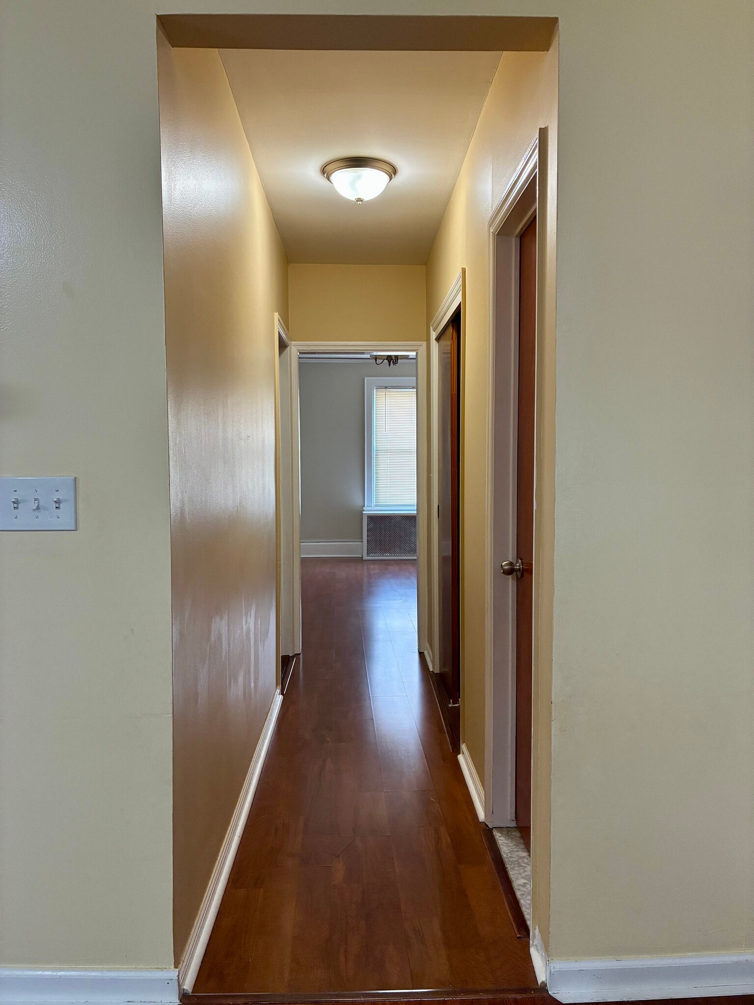 Building Photo - 42 Primrose St