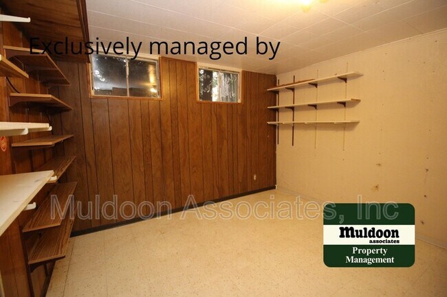 Building Photo - 3026 Drakestone Dr