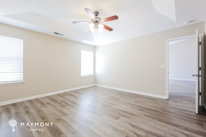 Building Photo - 267 Walcott Dr