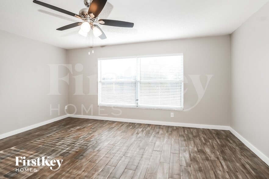 Building Photo - 11780 Shirburn Cir