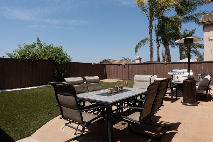 Building Photo - 8932 Gateway View Ct