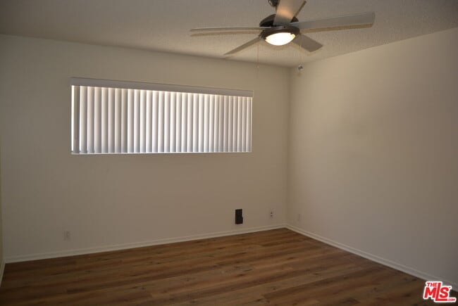 Building Photo - 4241 La Salle Ave