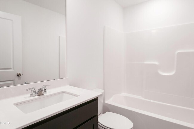 Building Photo - 3615 Elm Grv Ln