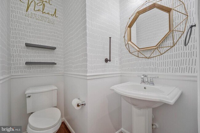 Building Photo - 3461 Eagle Ridge Dr