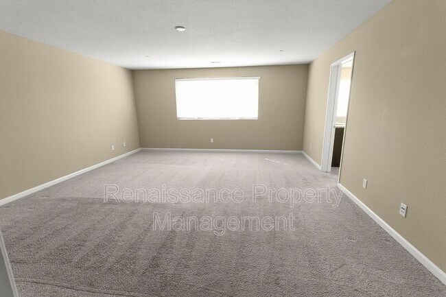 Building Photo - 703 N Marquis Way