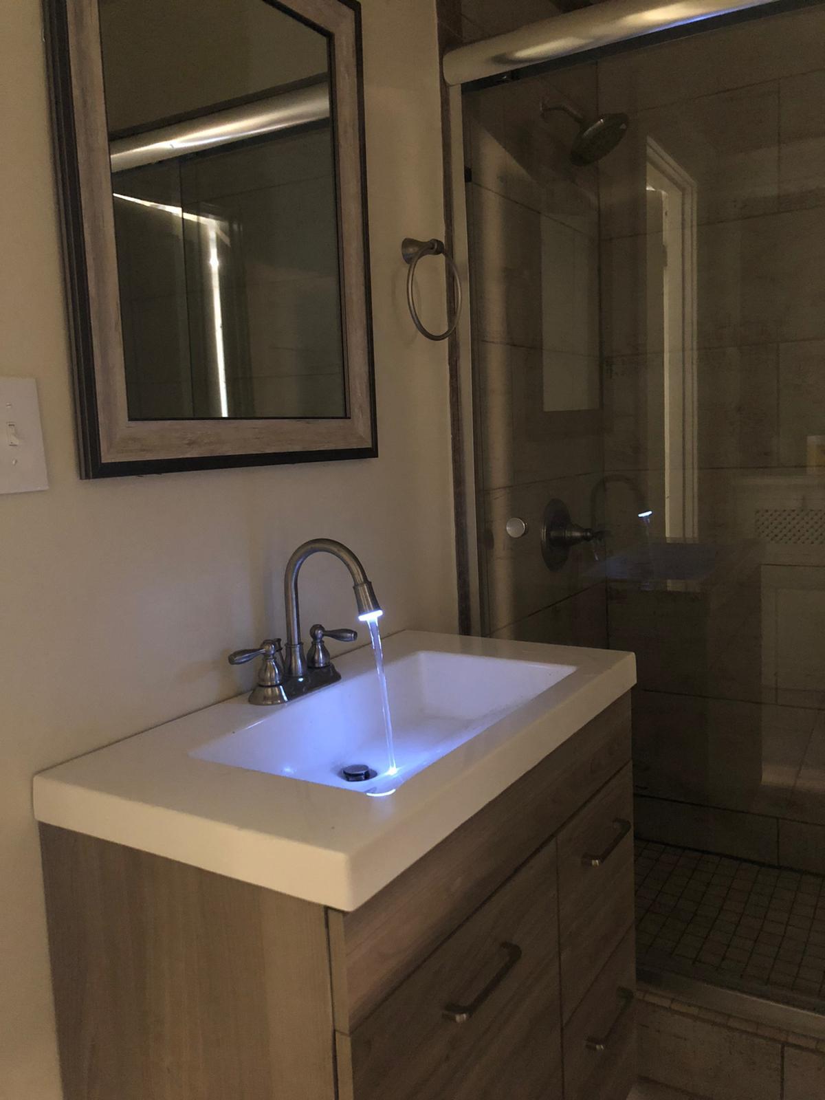 Building Photo - 2217 Napoleon Ave