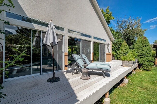 Building Photo - Immaculate Home for rent in gated cul-de-sac!