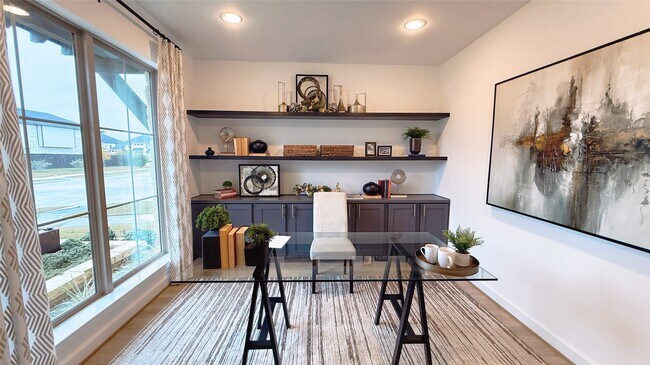 Building Photo - 5603 Logan Ridge Ln