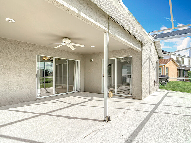 Building Photo - 12914 Royal George Ave