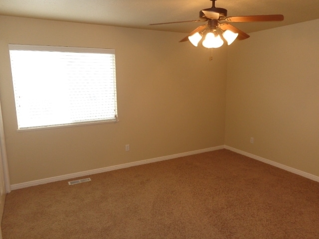 Building Photo - 7545 Levi Ln