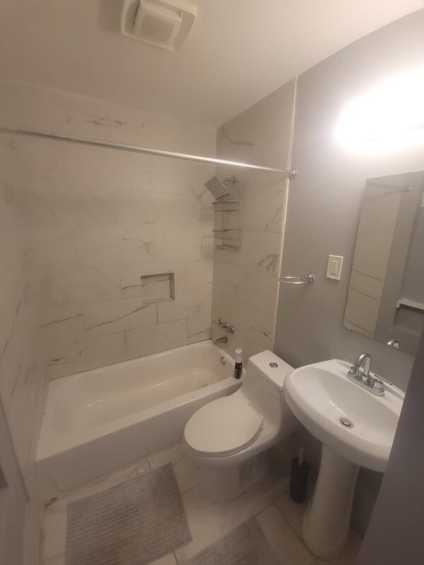 Building Photo - 4175 Elizabeth Park Ct
