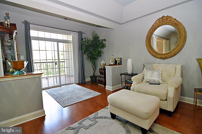 Building Photo - 9200 Charleston Dr